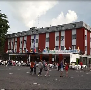 hotellátogatás